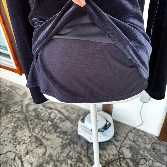 Boden Navy Blue Velvet Long Sleeve Top US 8 UK 12 Stretch - Picture 2 of 10
